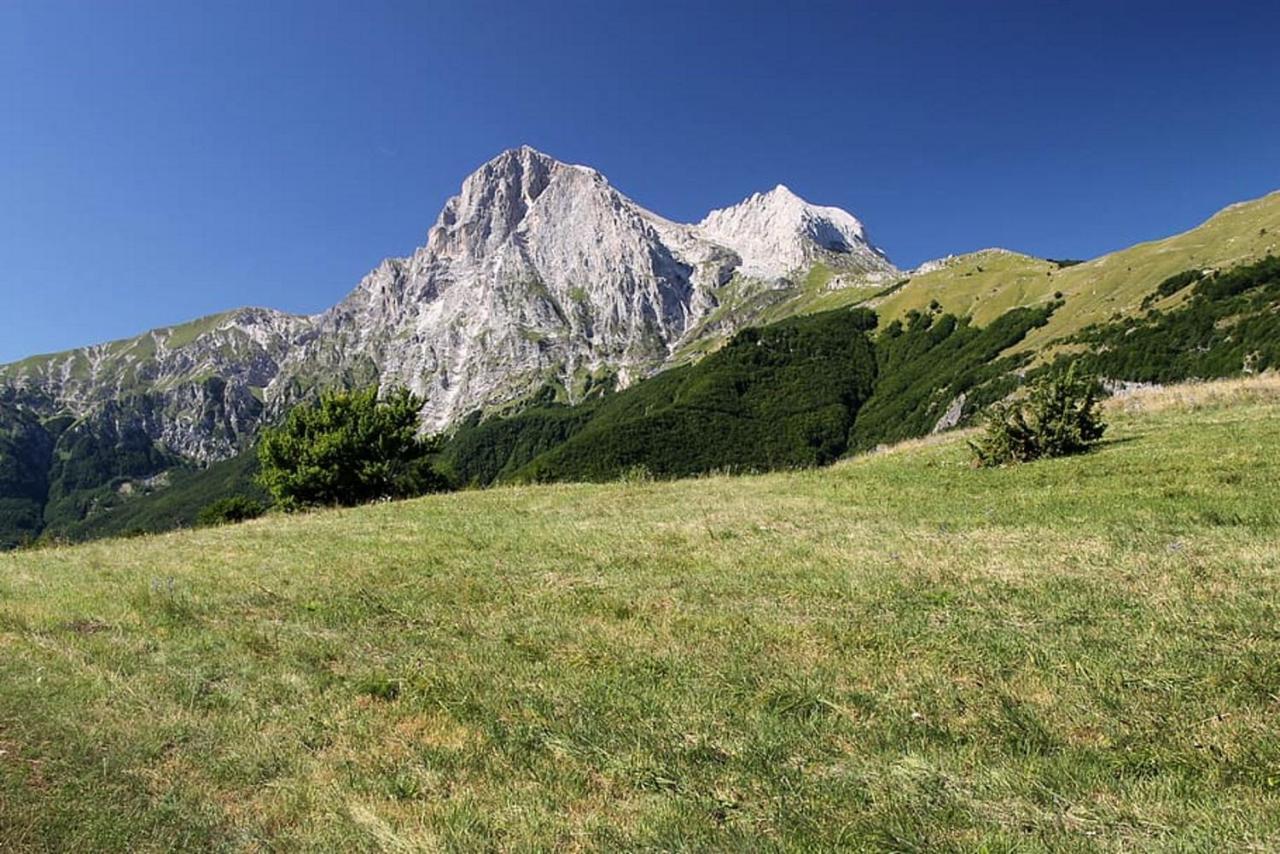 Complesso Turistico Aurora - Appartamenti Poggio Picenze Exteriér fotografie