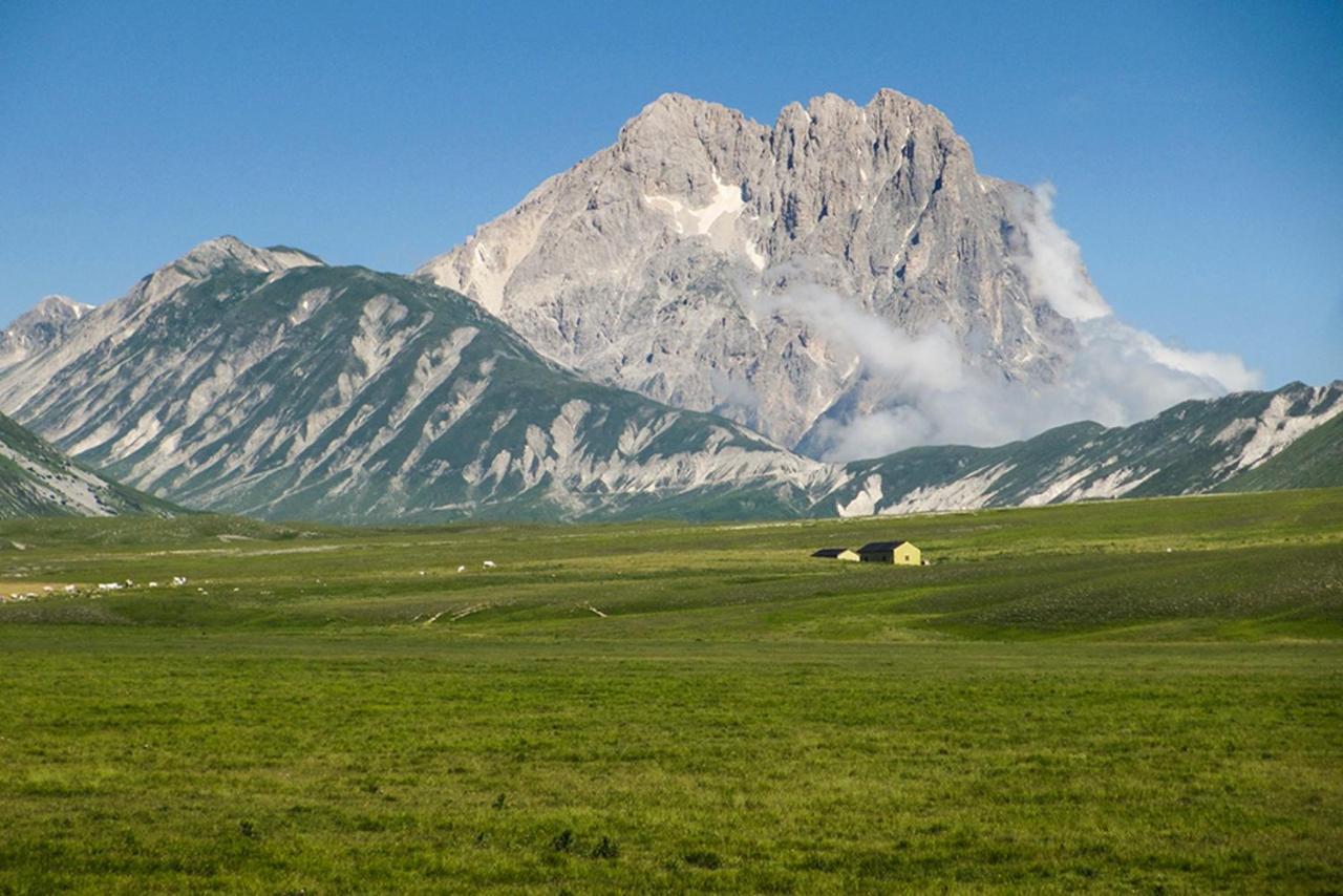 Complesso Turistico Aurora - Appartamenti Poggio Picenze Exteriér fotografie