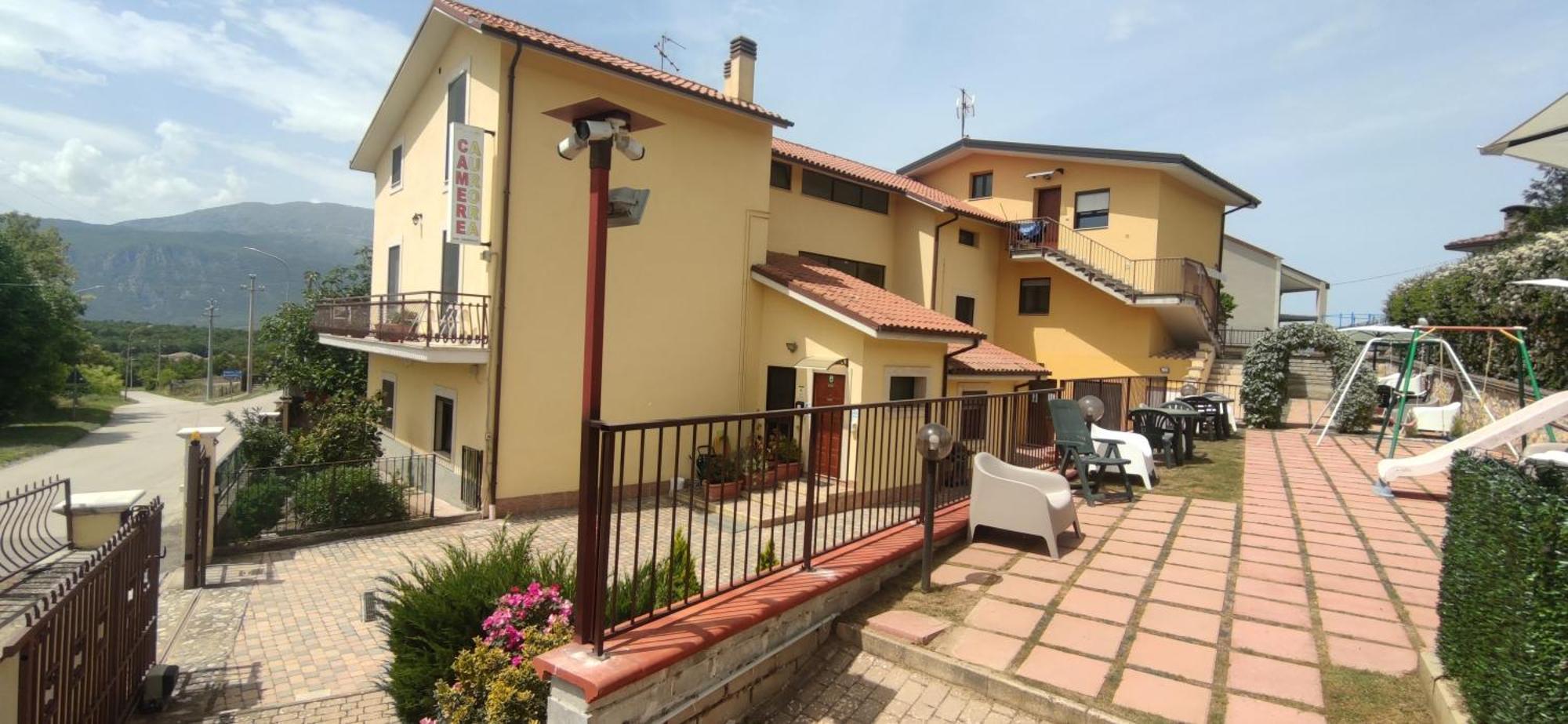 Complesso Turistico Aurora - Appartamenti Poggio Picenze Exteriér fotografie