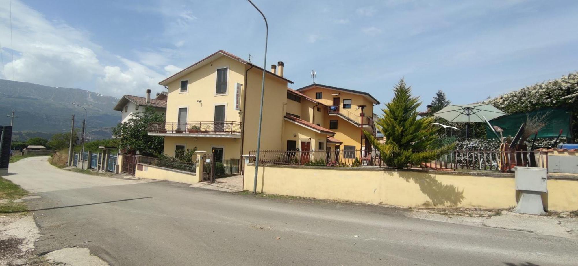 Complesso Turistico Aurora - Appartamenti Poggio Picenze Exteriér fotografie