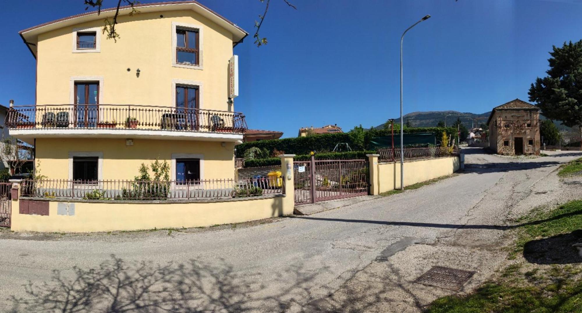 Complesso Turistico Aurora - Appartamenti Poggio Picenze Exteriér fotografie
